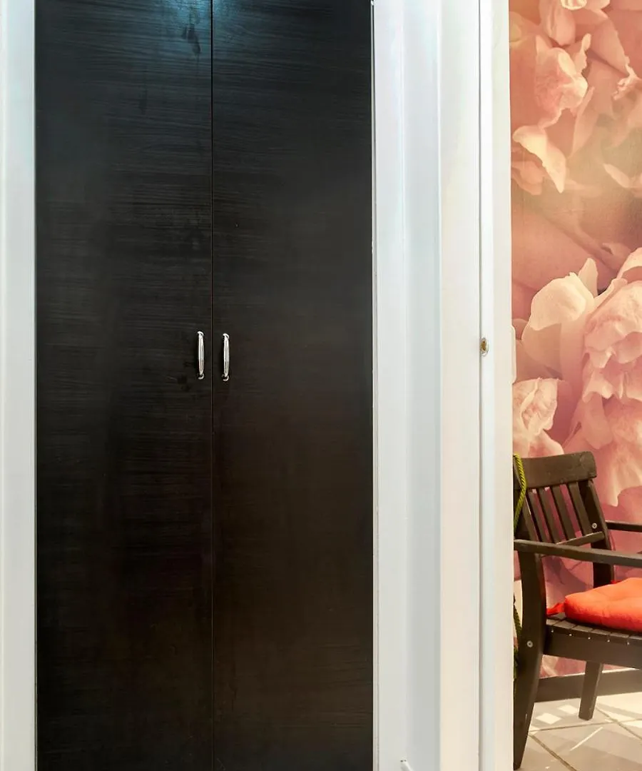 Plumeria Bianca Rome Apartment