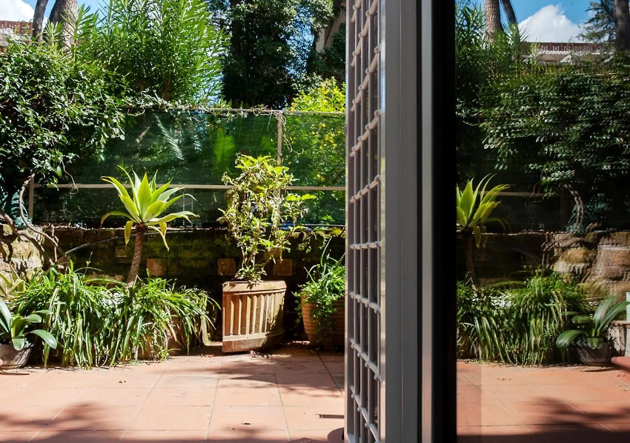 Apartment Plumeria Bianca Rome
